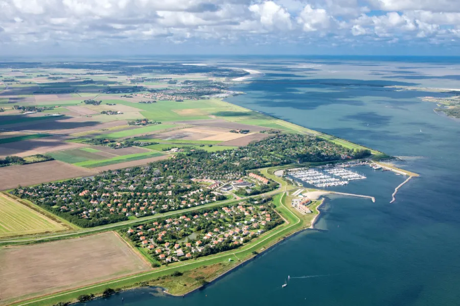 Luchtfoto Den Osse